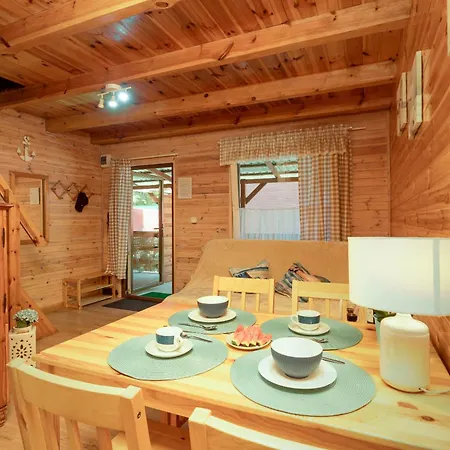 Lesny Zakatek * Pogorzelica