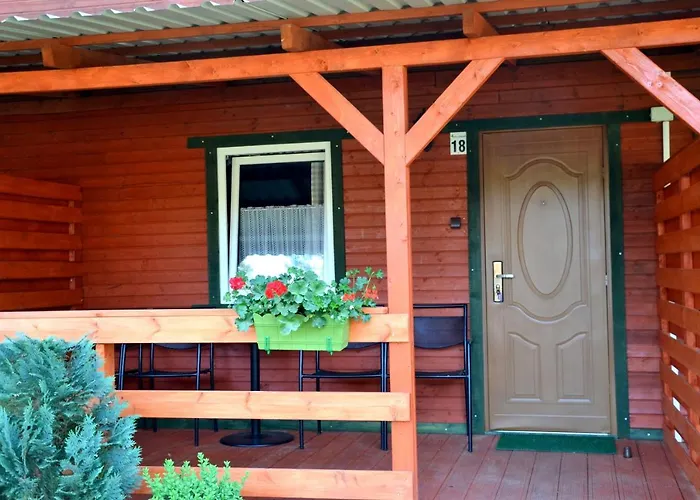 Leśny Zakątek * Pogorzelica (Gmina Rewal)